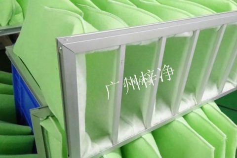 袋式初效過濾器(G3級/G4級)主要用于中央空調(diào)和集中送風(fēng)系統(tǒng)
